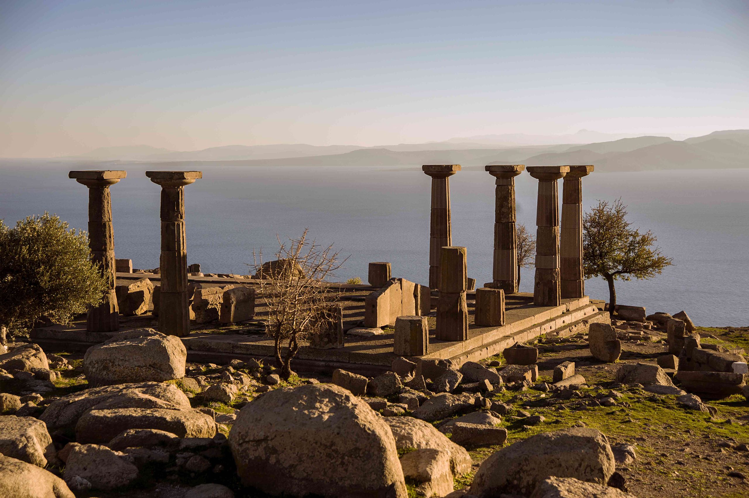 Assos’tan Bozcaada’ya Bir Günde Çanakkale Rüyası: Tarih, Deniz ve Lezzet