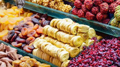 Geçmişin izlerini taşıyan İstanbul’un tarihi pastaneleri, hem nostaljik atmosferiyle hem