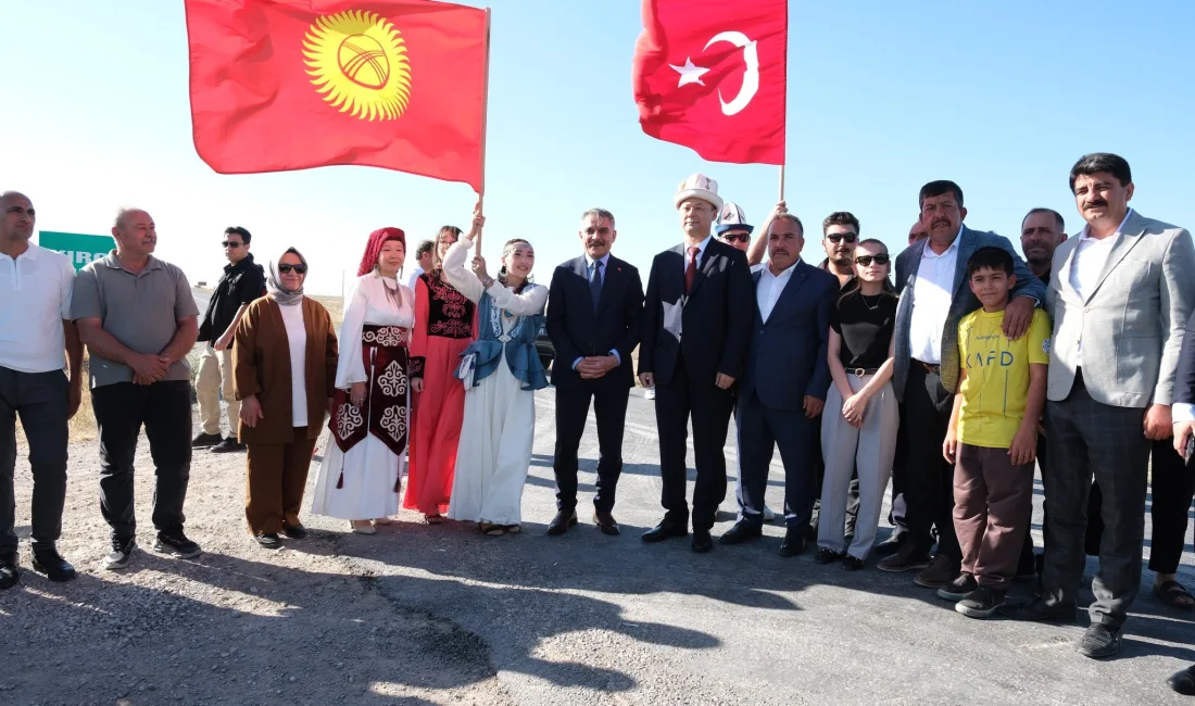 Yenifakılı’da 2. Kırgız Türkleri Festivali, geleneksel lezzetler ve halk oyunlarıyla