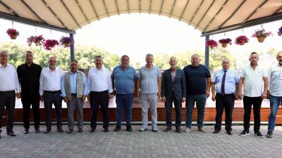 Boğazlıyan Motorlu Yük Taşıma Kooperatifi Başkanı Köksal Kılıçaslan ve yönetim