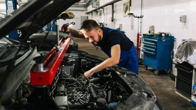 Audi R8 Kronik Sorunları ve Çözüm Önerileri: Uzman Görüşleriyle Detaylı