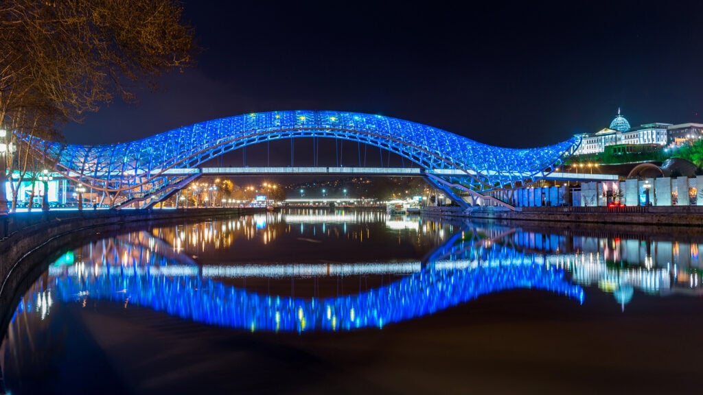 Ülkemizin hemen yanı başında konumlanan ve tarih boyunca birçok medeniyete