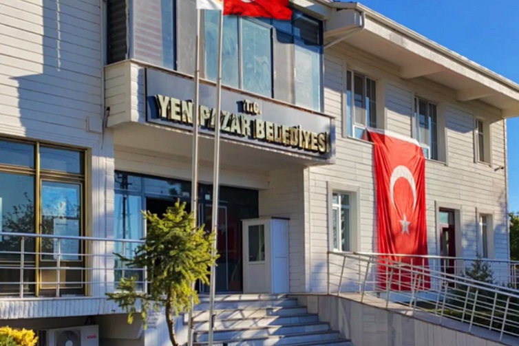 Yenipazar Belediye Başkanı Mustafa Özer, nüfusu 2.000'in altındaki belde belediyelerinin