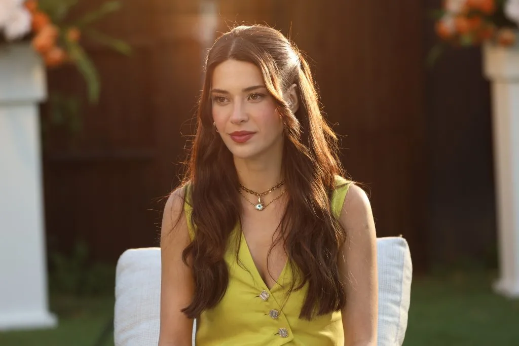 Ülkenin içinde bulunduğu ekonomik durum nedeniyle reklam gelirlerinde yaşanan düşüş,