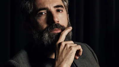 Mert Turak, Demet Evgar’lı fenomen dizi “Bahar”ın yeni sezonunda yer