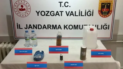 Yozgat'ın Şefaatli ilçesinde sahte alkol üreten bir şahsın evine düzenlenen