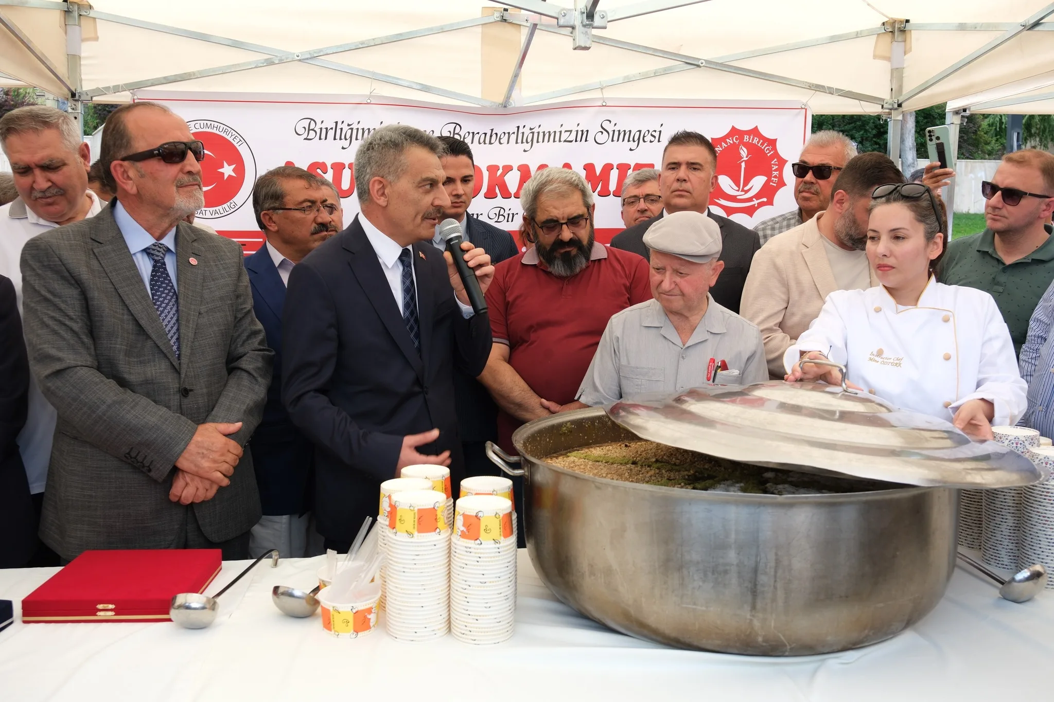 Yozgat Valiliği ve Alevi İnanç Birliği Vakfı iş birliğinde Cumhuriyet