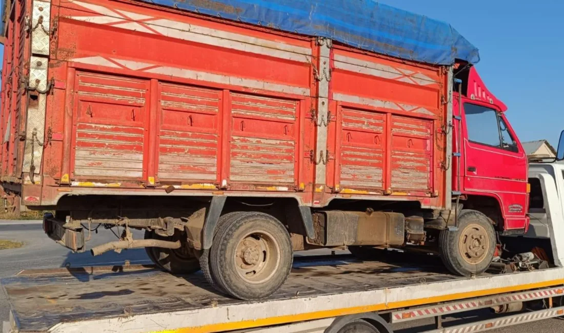Yozgat'ın Sorgun ilçesinde İlçe Jandarma Komutanlığı trafik ekipleri, hakkında yakalama