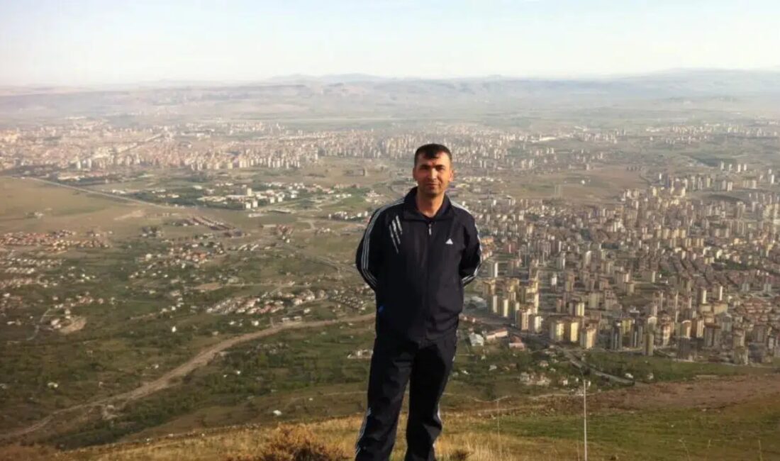 Azerbaycan'dan Türkiye'ye dönerken Gürcistan'da düşen C-130 tipi askeri kargo uçağında