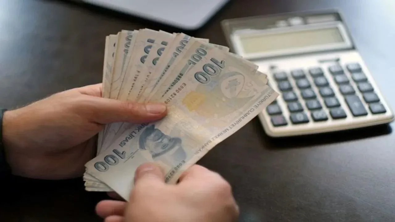 Bankalar, Kasım 2023 itibarıyla mevduat faiz oranlarını yeniden belirledi. 