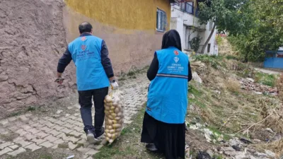 Türk Diyanet Vakfı Yozgat Şubesi, ihtiyaç sahibi ailelere yönelik yardımlarını