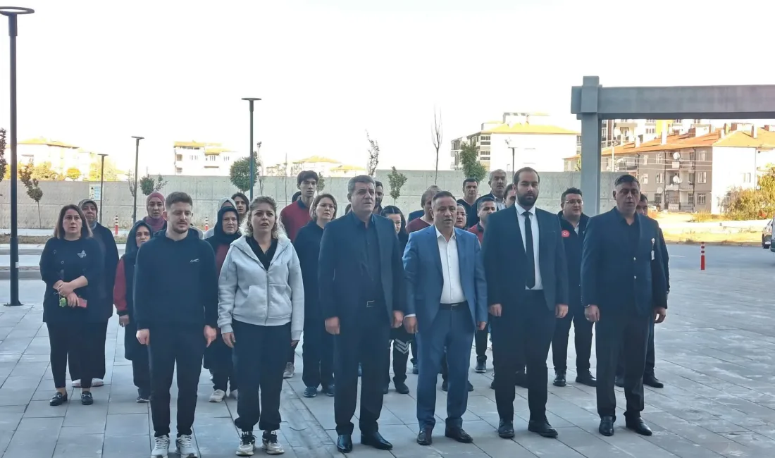 Yerköy Şehit Korgeneral Osman Erbaş Devlet Hastanesi bahçesinde, 10 Kasım