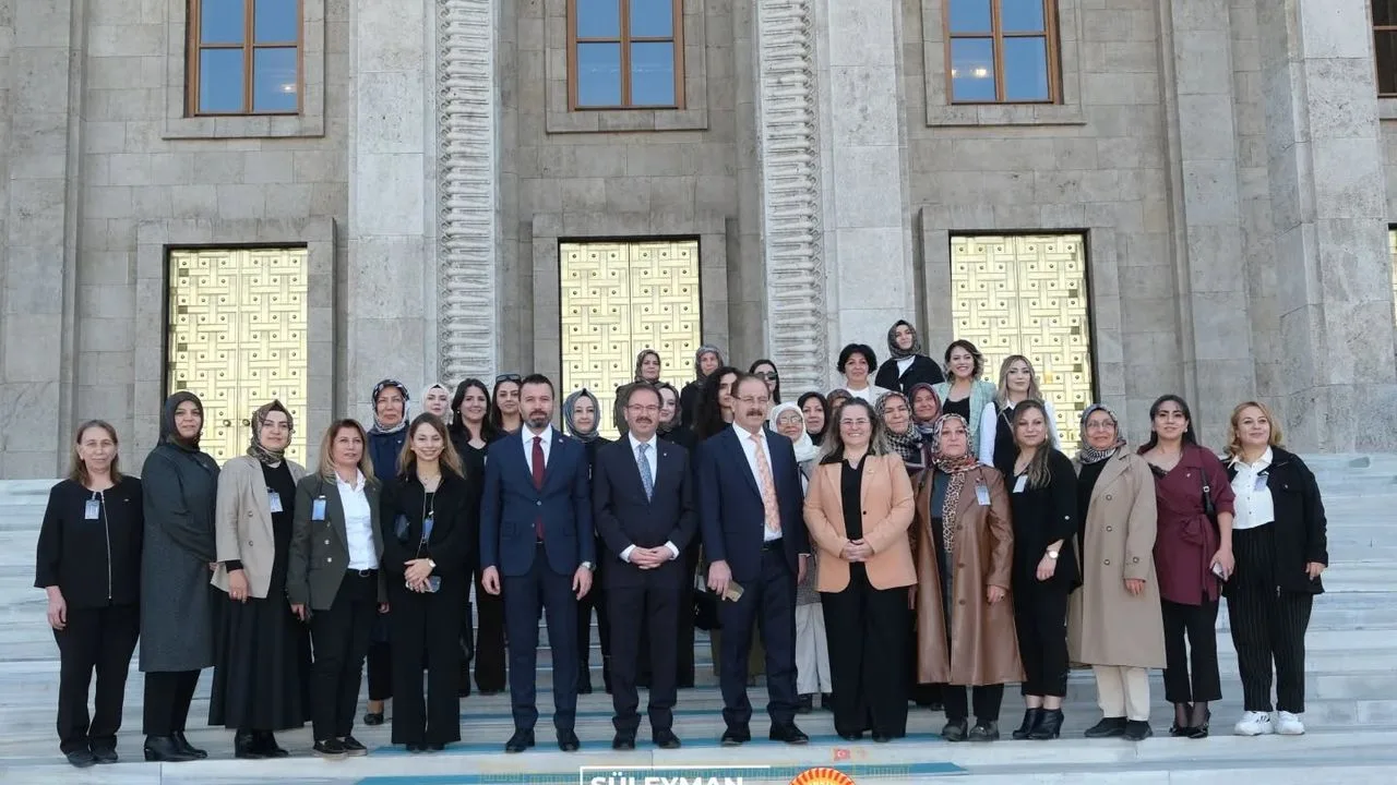 Yozgat AK Parti İl Teşkilatı, TBMM’yi ziyaret ederek Yozgat Milletvekilleri