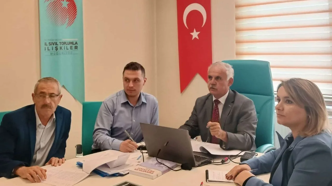 Yozgat İl Sivil Toplumla İlişkiler Müdürü Hakkı Yurtlu, dernek, sendika