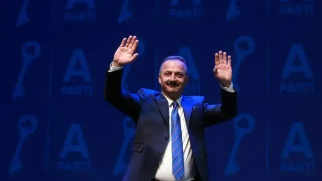 Anahtar Parti Genel Başkanı Yavuz Ağıralioğlu, memleketi Trabzon’da yaptığı açıklamada