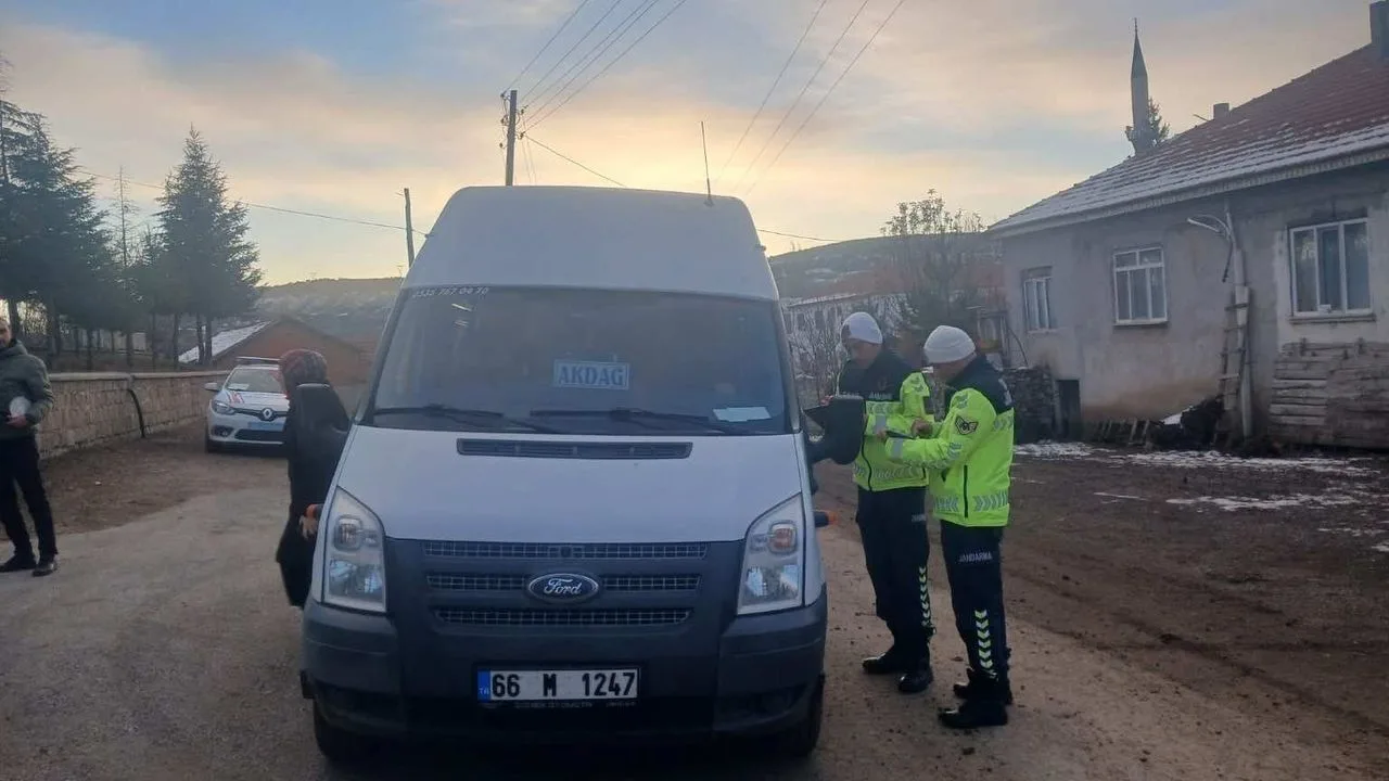 Akdağmadeni İlçe Jandarma Komutanlığı ve İlçe Milli Eğitim Müdürlüğü tarafından