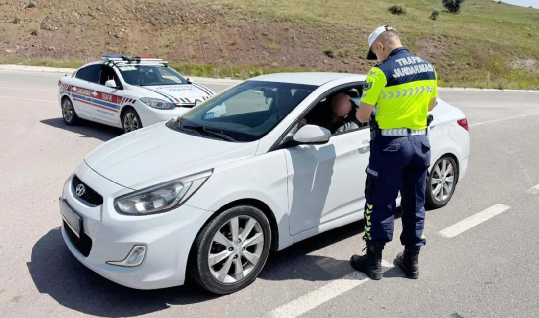 Yozgat’ın Aydıncık ilçesinde trafik güvenliğini artırmak amacıyla yapılan denetimlerde alkollü