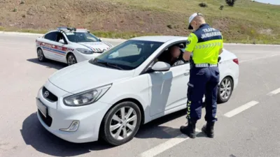Yozgat’ın Aydıncık ilçesinde trafik güvenliğini artırmak amacıyla yapılan denetimlerde alkollü