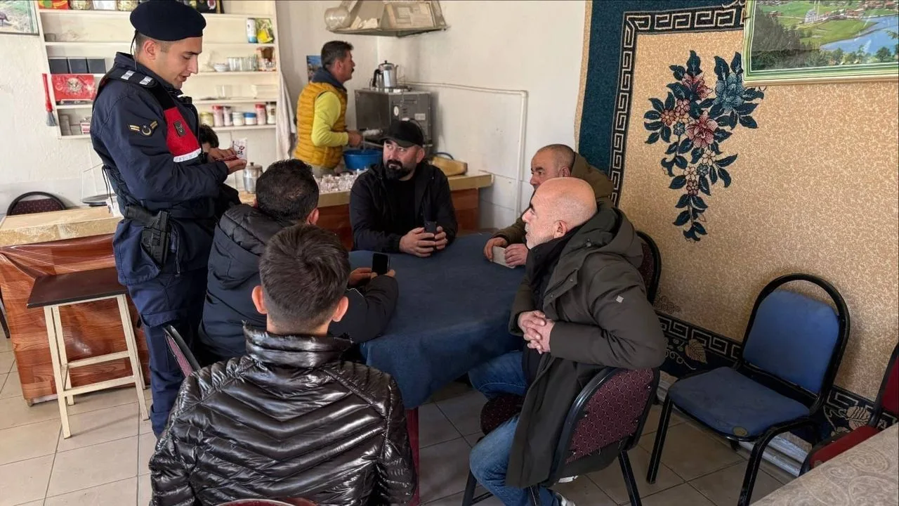 Yozgat'ın Boğazlıyan ilçesinde, İlçe Jandarma Ekipleri, evden hırsızlık ve tarım