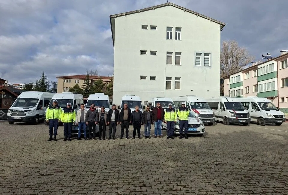 Çayıralan İlçe Jandarma Komutanlığı Trafik Jandarması, ilçe genelindeki okul servis