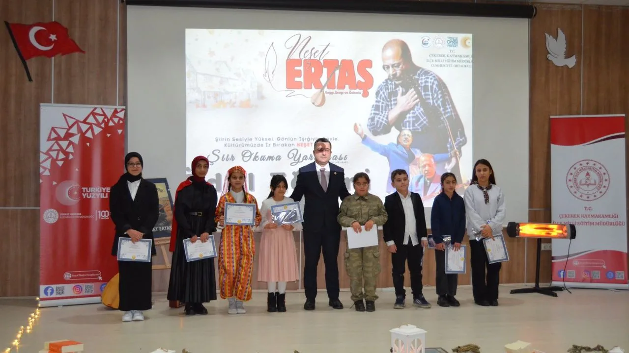 Çekerek İlçe Millî Eğitim Müdürlüğü'nün himayesinde, Cumhuriyet Ortaokulu Müdürlüğü tarafından