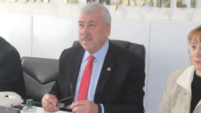 Cumhuriyet Halk Partisi (CHP) Yozgat İl Başkanı Abdullah Yaşar, Menemen