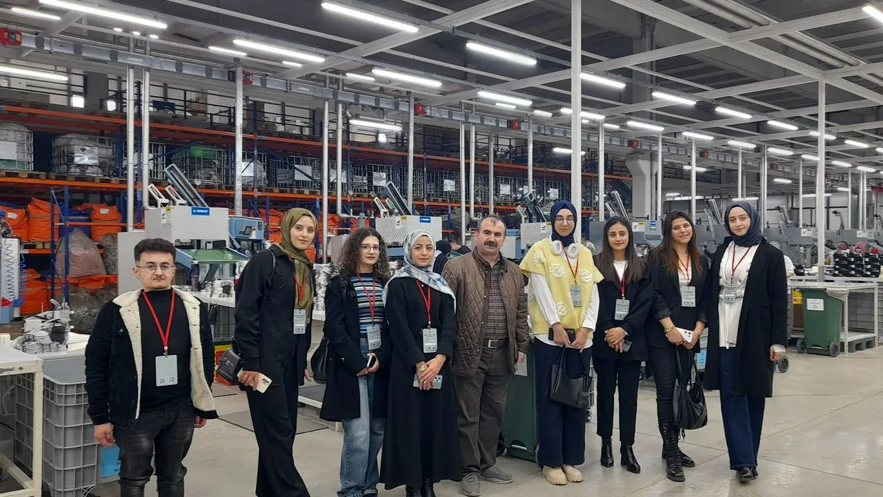 Yozgat Bozok Üniversitesi Genç Girişimciler Topluluğu (YOBÜ-GGT) tarafından yürütülen “Genç