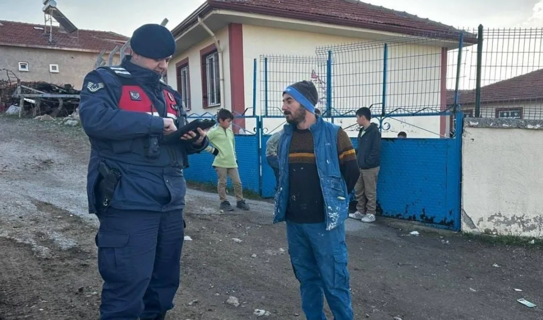Yozgat’ın Kadışehri ve Akdağmadeni ilçelerinde jandarma ekipleri, ilkokul ve ortaokul