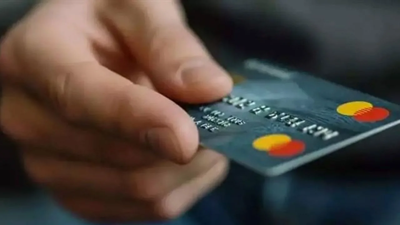 Türkiye Cumhuriyet Merkez Bankası (TCMB), kredi kartı işlemlerinde uygulanacak aylık