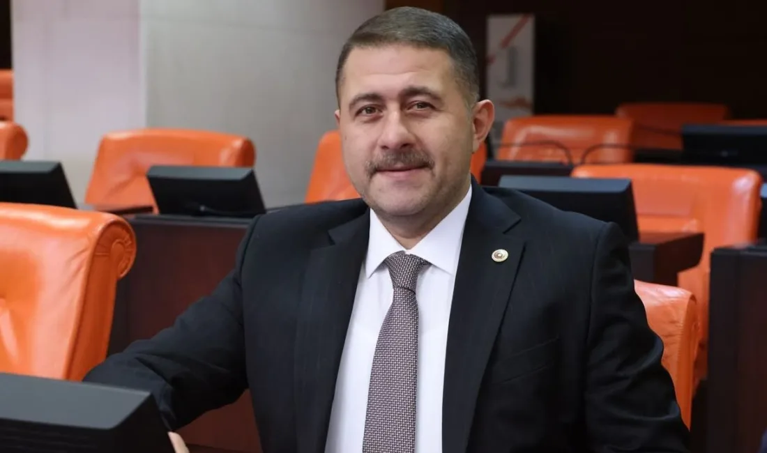 Milliyetçi Hareket Partisi (MHP) Yozgat Milletvekili Ethem Sedef, Sebatspor maçı