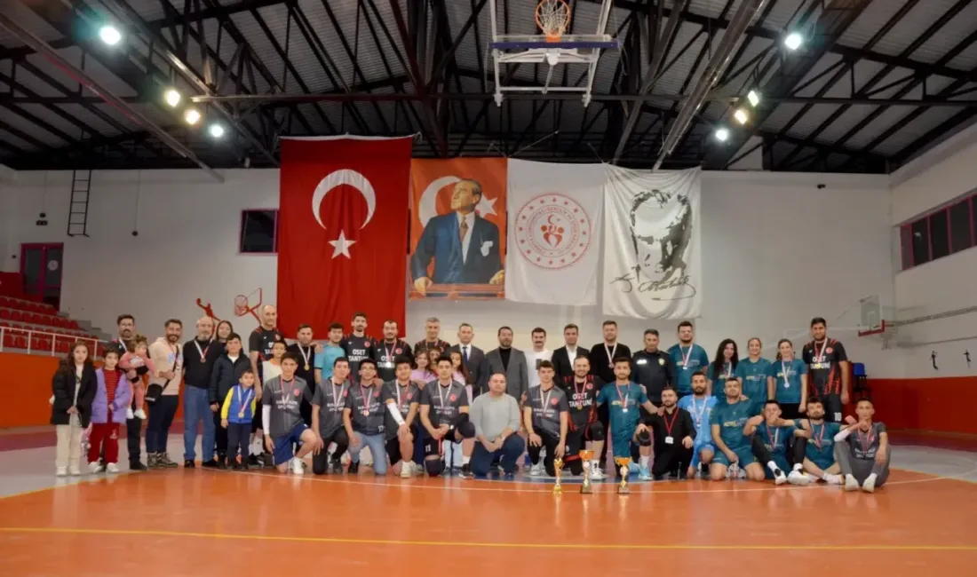 Sarıkaya Kaymakamlığı ve Gençlik ve Spor İlçe Müdürlüğü’nün organizasyonuyla düzenlenen