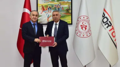 Şefaatli Belediyesi, Gençlik ve Spor Bakanlığı öncülüğünde ilçeye kazandırılacak Gençlik