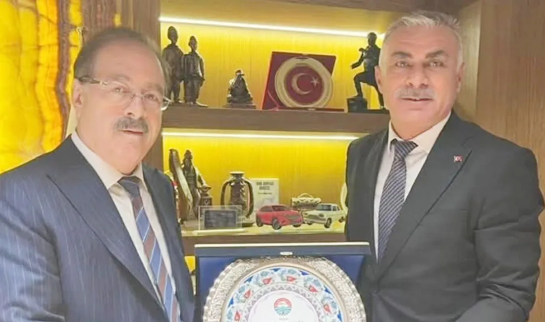 Yozgat Milletvekili Abdulkadir Akgül, Ovakent Belediye Başkanı Tuncay Erdoğan ve