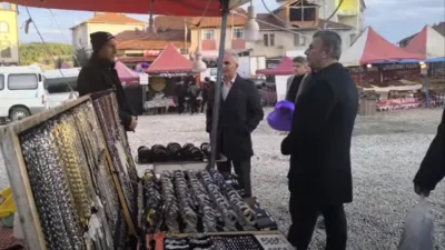 Yozgat'ın Kadışehri ilçesinde kurulan panayır, vatandaşların yoğun ilgisini çekti.