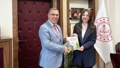 Yozgat’ta 13 yıldır Türkçe öğretmenliği yapan Sonay Kocaoğlu, eğitimci kimliğini