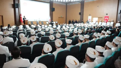 Yozgat Şehit İbrahim Yılmaz Dini İhtisas Merkezi’nde eğitimlerini tamamlayan 180