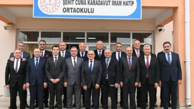 Yozgat İl Millî Eğitim Müdürü İsmail Altınkaynak, Kadışehri Kaymakamı İsa