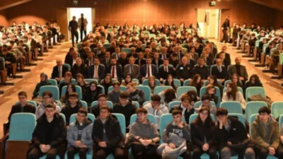 Bağımsızlık mücadelemizin simgesi ve İstiklal Marşı’nın şairi Mehmet Âkif Ersoy,