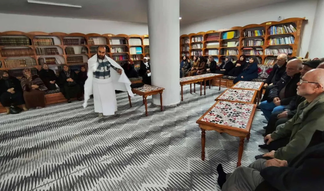 Yozgat'ın Akdağmadeni ilçesinde, İlçe Müftülüğü tarafından kutsal topraklara gidecek vatandaşlara