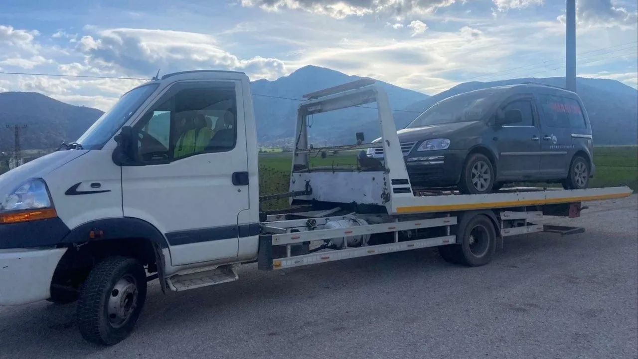 Yozgat’ın Şefaatli ilçesinde jandarma ekiplerinin gerçekleştirdiği yol kontrolü sırasında yakalama