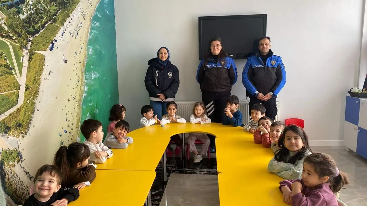 Yozgat Emniyet Müdürlüğü Toplum Destekli Polislik Şube Müdürlüğü ekipleri, okul,