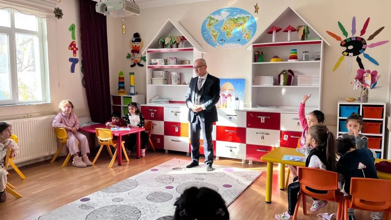 Yozgat İl Müftüsü Nihat Kök, Şefaatli İlçe Müftülüğünü ziyaret ederek