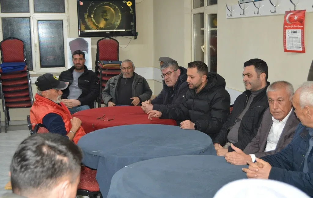 CHP Boğazlıyan İlçe Başkanı Mert Ertekin ve ekibi, Devecipınar Köyü'nde