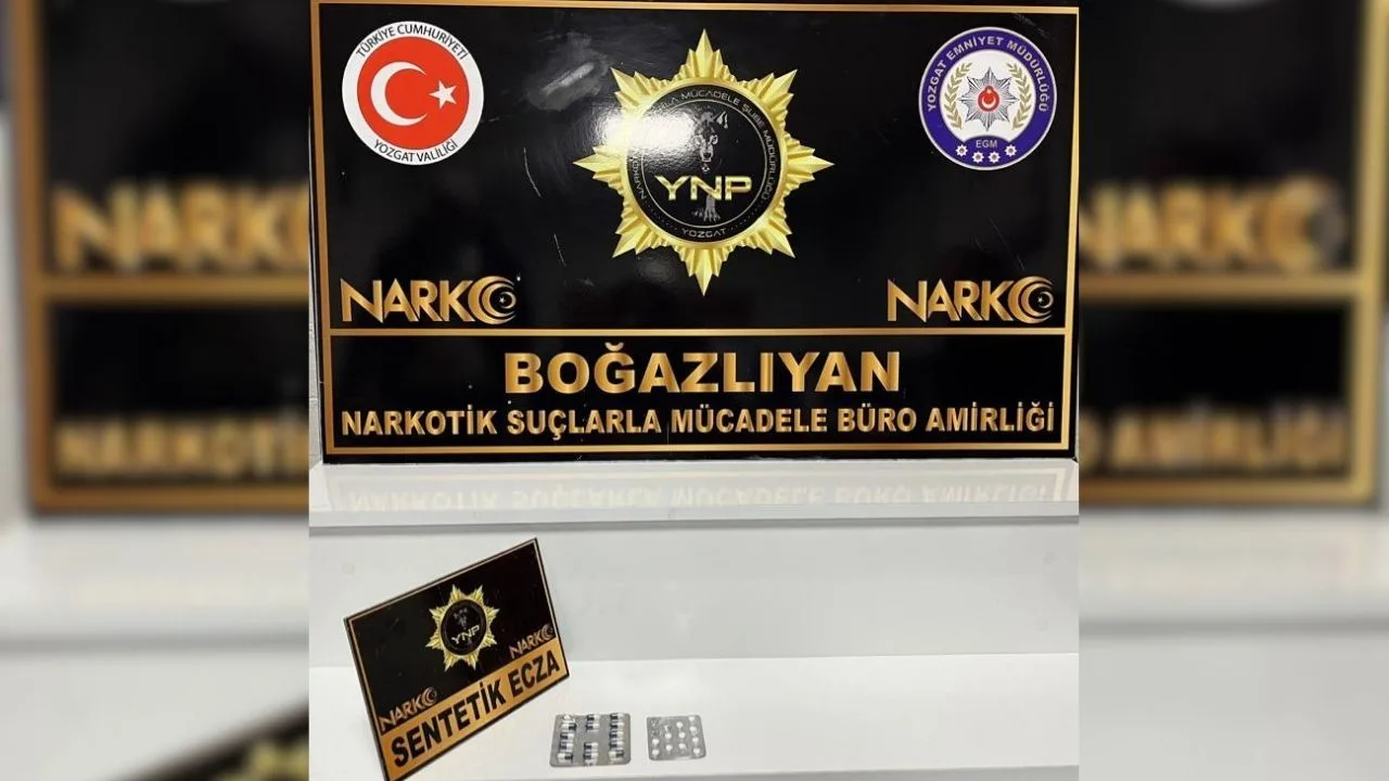 Yozgat'ta gerçekleşen bir polis kontrolünde, şüpheli bir aracın içinden uyuşturucu