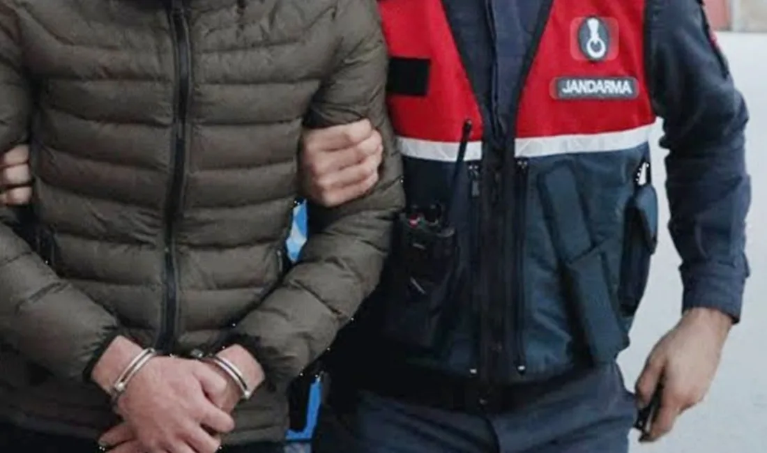 Yozgat’ta aranan şahıslara yönelik jandarma ekiplerinin titiz çalışmaları devam ediyor.