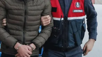 Yozgat’ta aranan şahıslara yönelik jandarma ekiplerinin titiz çalışmaları devam ediyor.