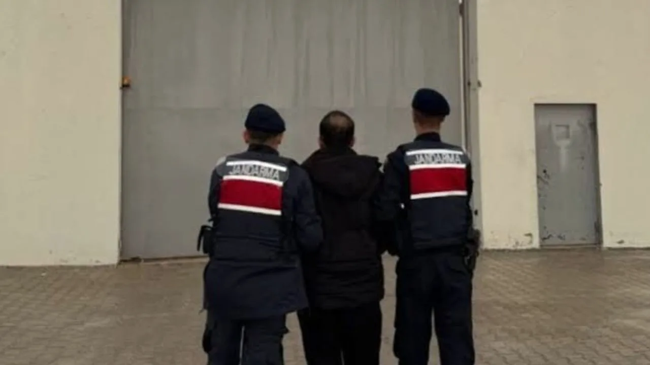 Yerköy'de jandarma ekipleri, sıradan bir kimlik kontrolünde büyük bir dolandırıcılığı