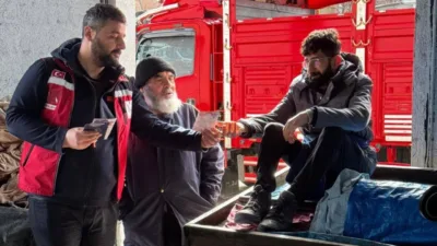 Sorgun Sosyal Hizmet Merkezi, pazar alanında gerçekleştirdiği etkinlikte esnaflara kadına