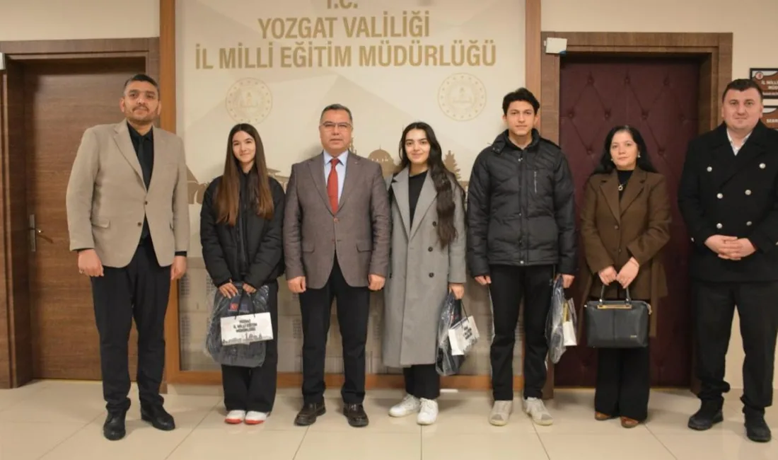 Milyonların dikkatini çeken "Korkma, Gençliğin Ruhu Burada" temalı bilgi yarışmasında