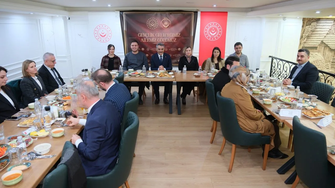 Yozgat Valisi Mehmet Ali Özkan, Aile ve Sosyal Hizmetler Bakanlığı'nın